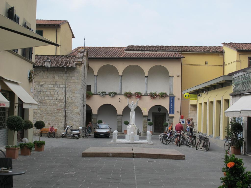 La Stagione Dell'Arte Διαμέρισμα Camaiore Εξωτερικό φωτογραφία